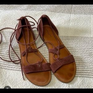 American Eagle Sandals